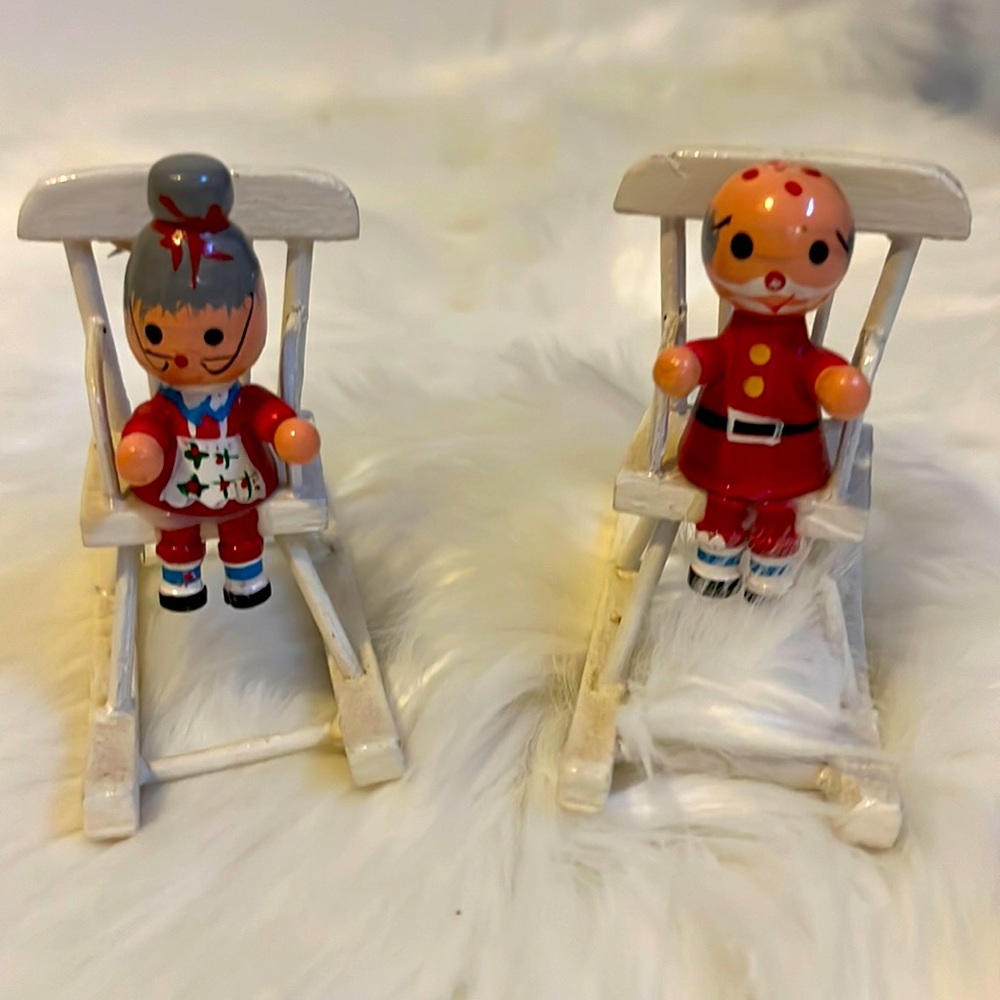 🤶Vintage Wooden Santa & Mrs Clause 3” Decorations🎅🏻